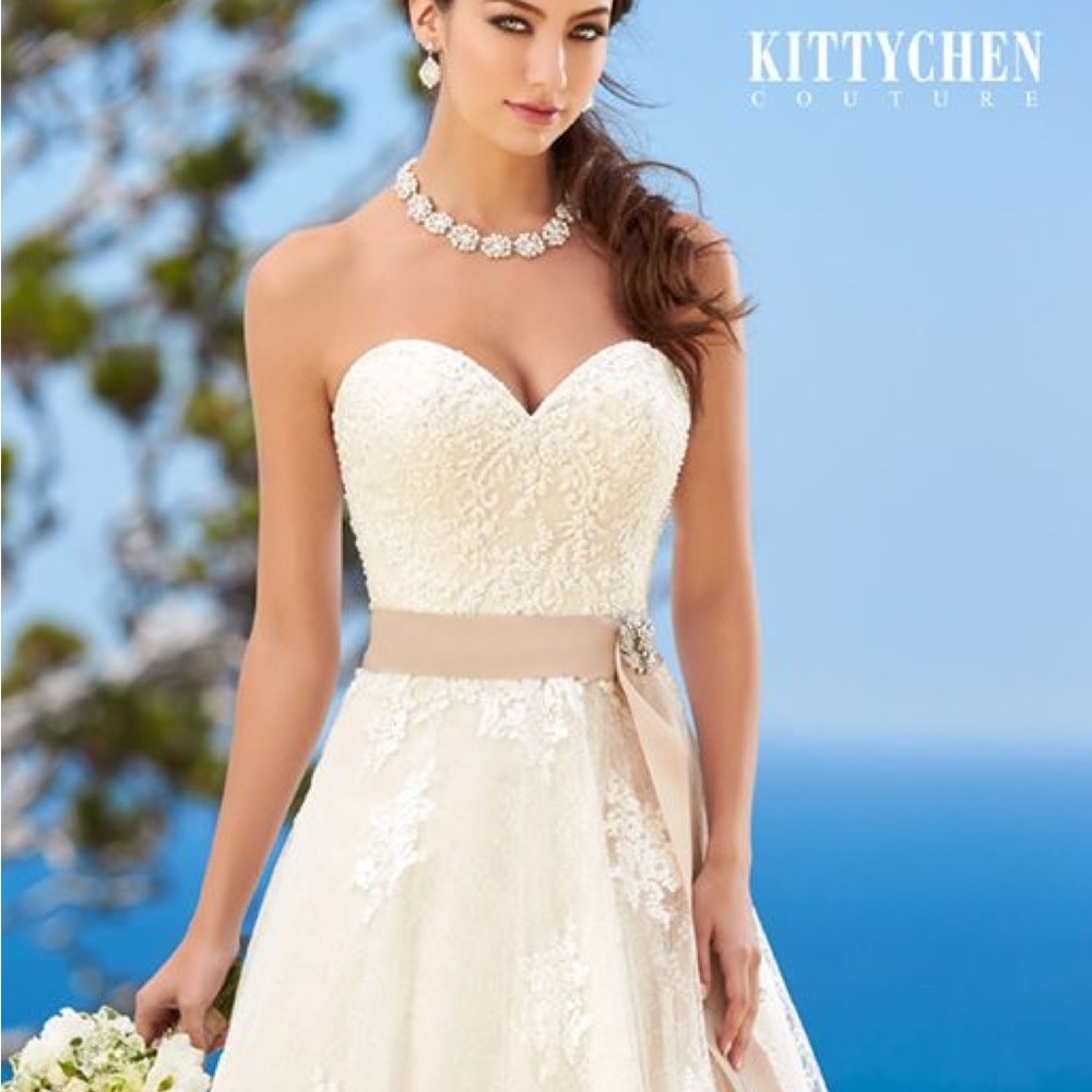 Kitty Chen Couture Kendall Gown